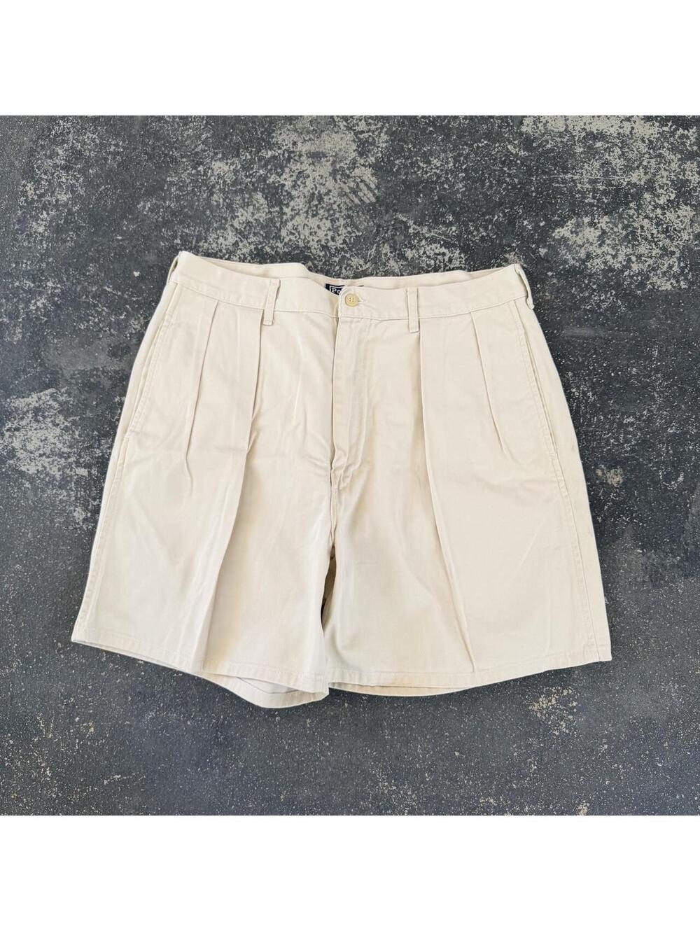 Vintage 90’s Polo Ralph Lauren Pleated Chino Cream Shorts